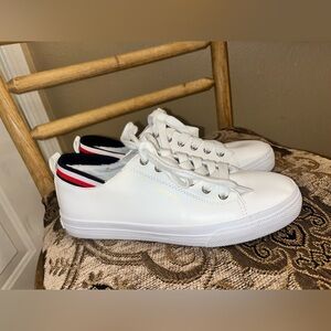 Tommy Hilfiger Women’s Sneakers